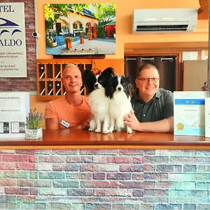 Hotel Oswaldo, Budapesta